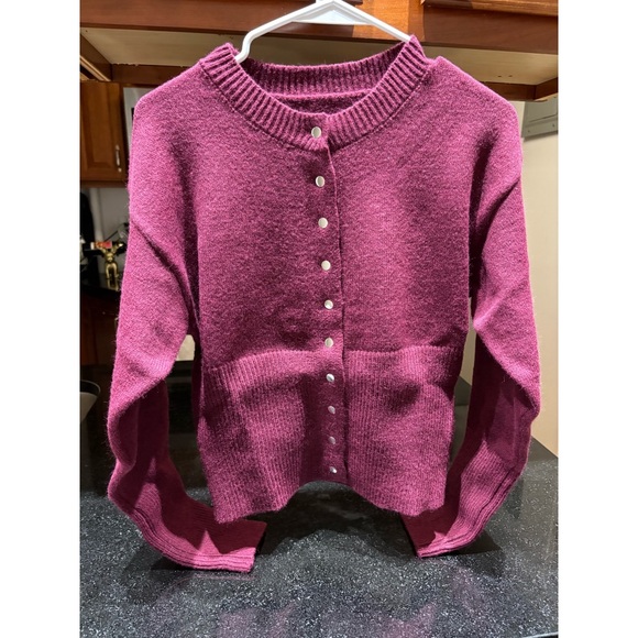 Musera Burgundy Button Front Knit Cardigan Sweater Size S – Brand New ! - Picture 11 of 11